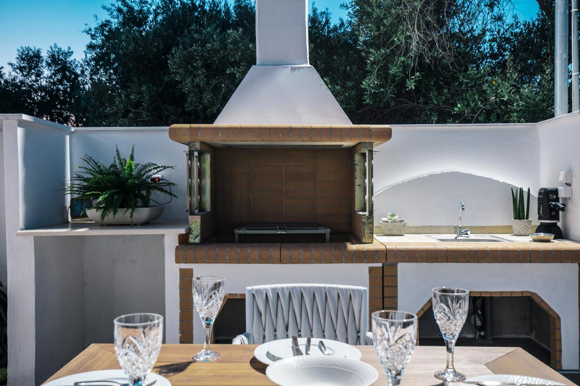 Jacuzzi Deluxe Villa 스칼라소티로스 외부 사진